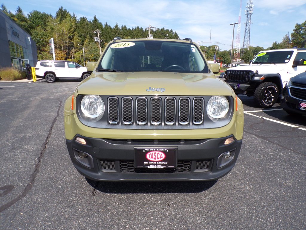 Used 2015 Green Jeep Latitude image 3