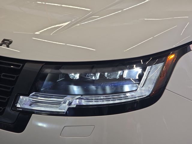 New 2026 Fuji White Land Rover SE LWB image 21