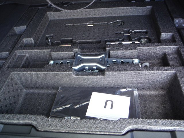 New 2026 CRYSTAL WHITE PEARL Subaru Premium image 39