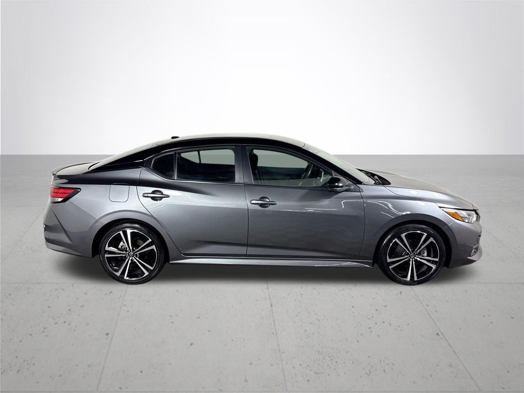 Used 2022 Gray Nissan SR image 5