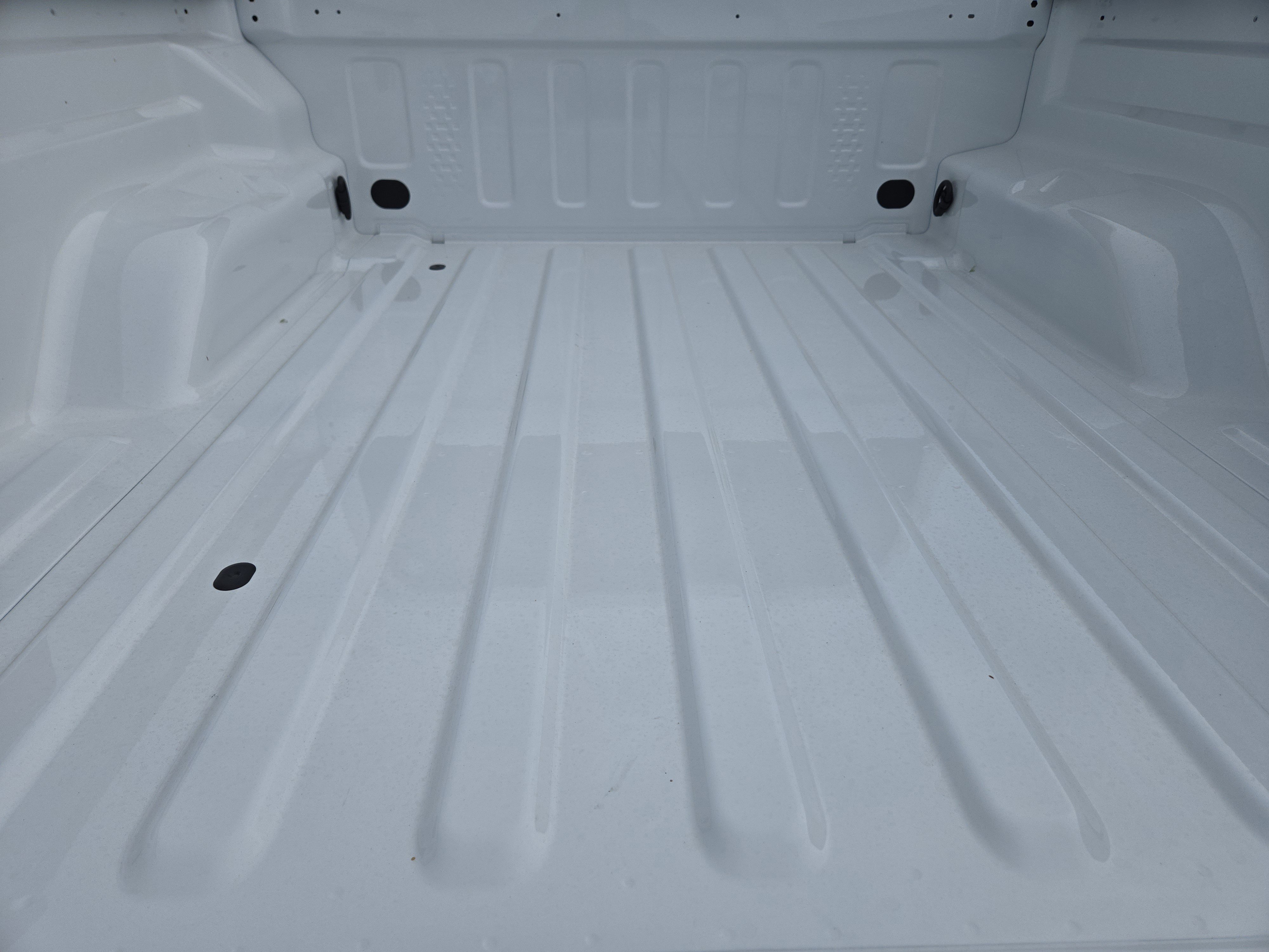 New 2026 Bright White Clear-Coat Exterior Paint Jeep Texas Trail image 23