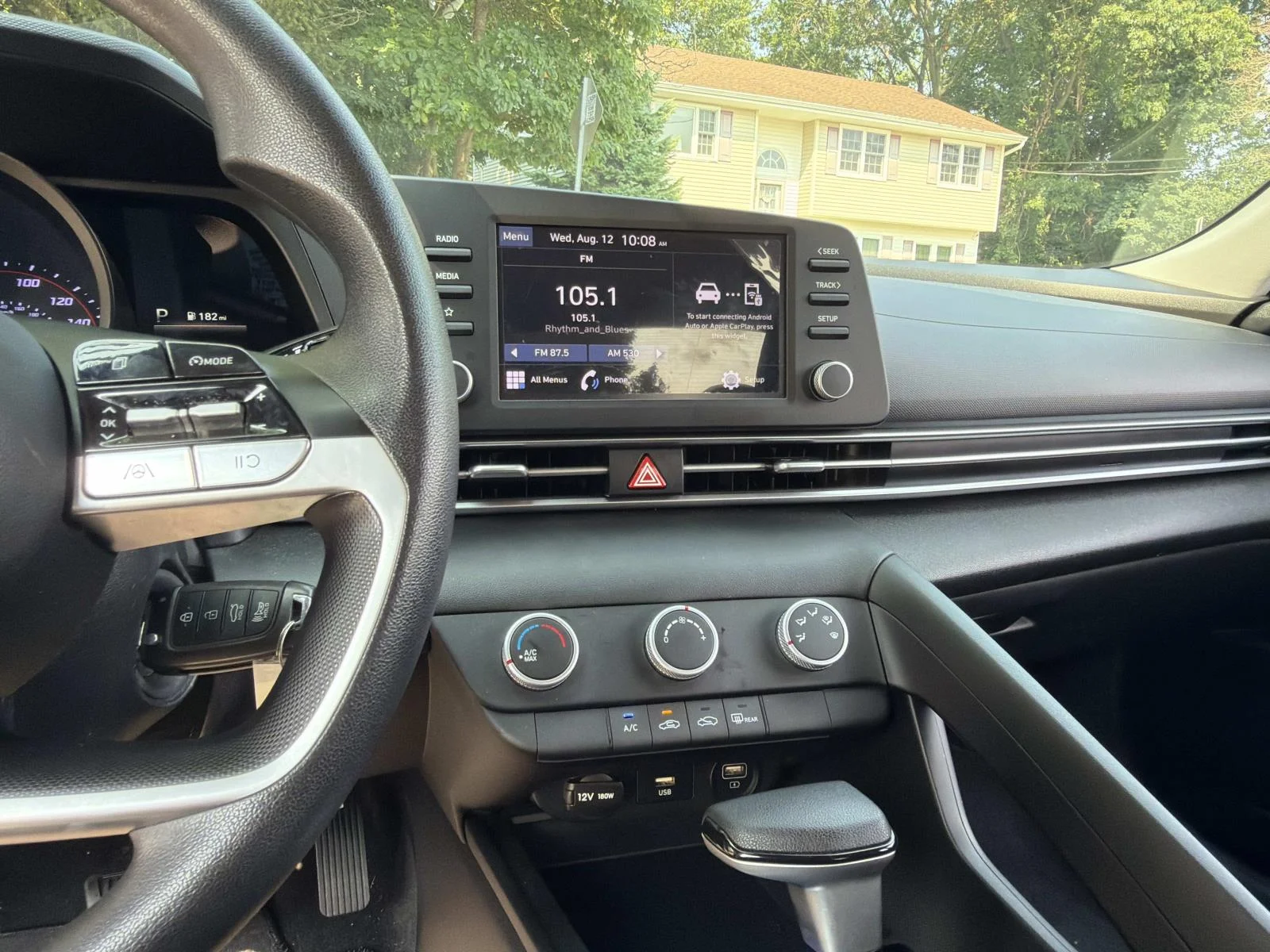 Used 2023 Silver Hyundai SE image 20