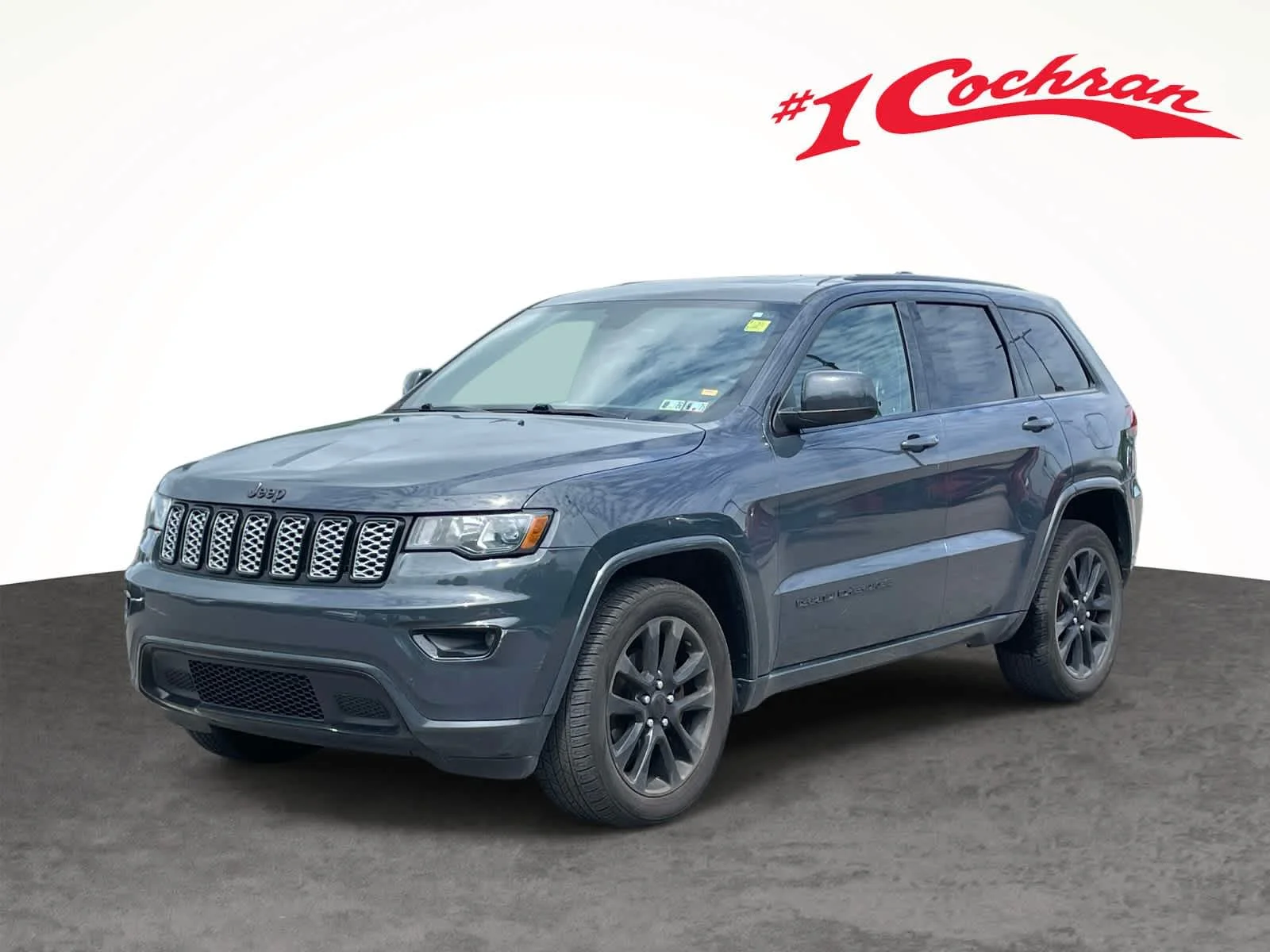Used 2018 Rhino Clearcoat Jeep Altitude image 11