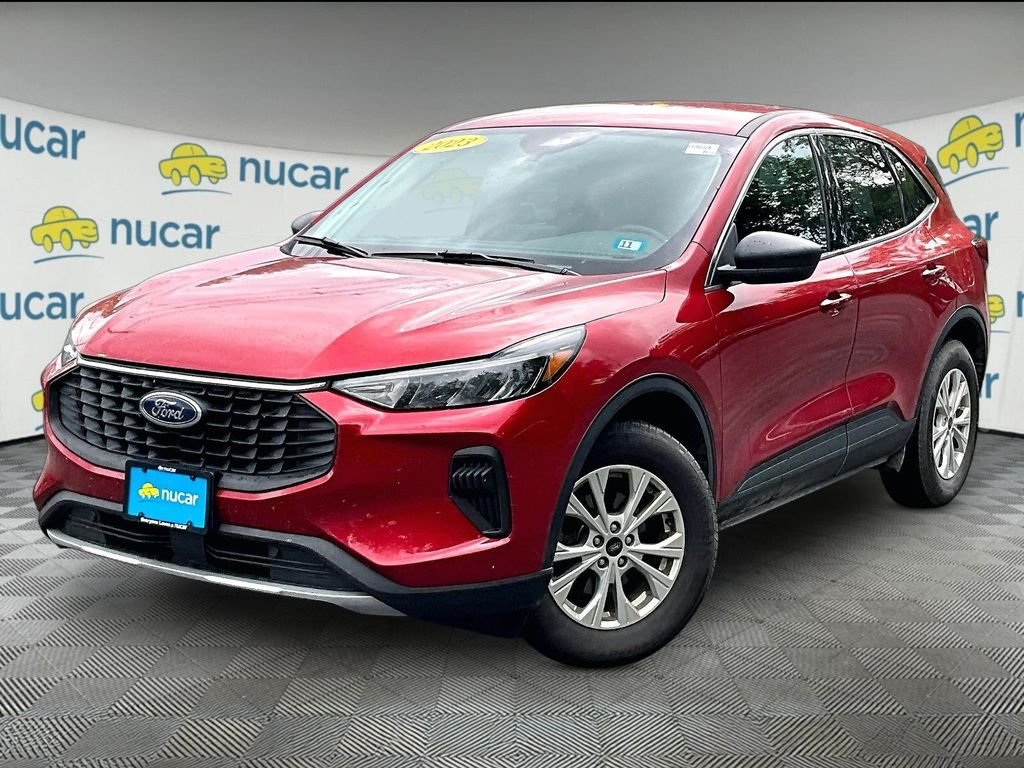 Used 2023 Red Metallic Ford Active image 3