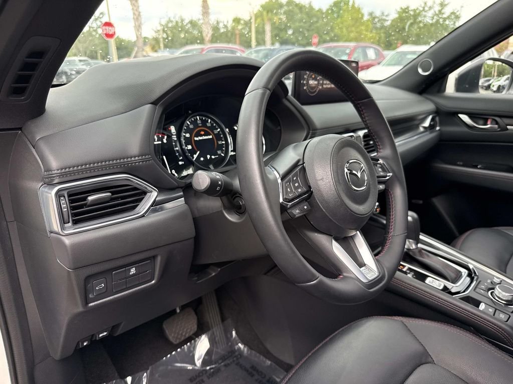 Used 2024 White Mazda 2.5 Turbo Premium image 28
