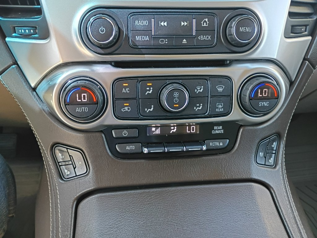 Used 2019 Shadow Gray Metallic Chevrolet Premier image 33