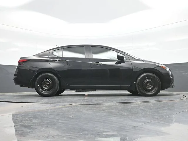 Used 2021 Black Nissan 1.6 S image 24