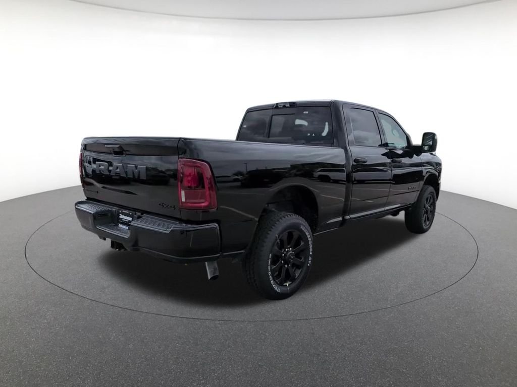 New 2026 Diamond Black Crystal Pearl-Coat Exterior Paint RAM Big Horn image 9