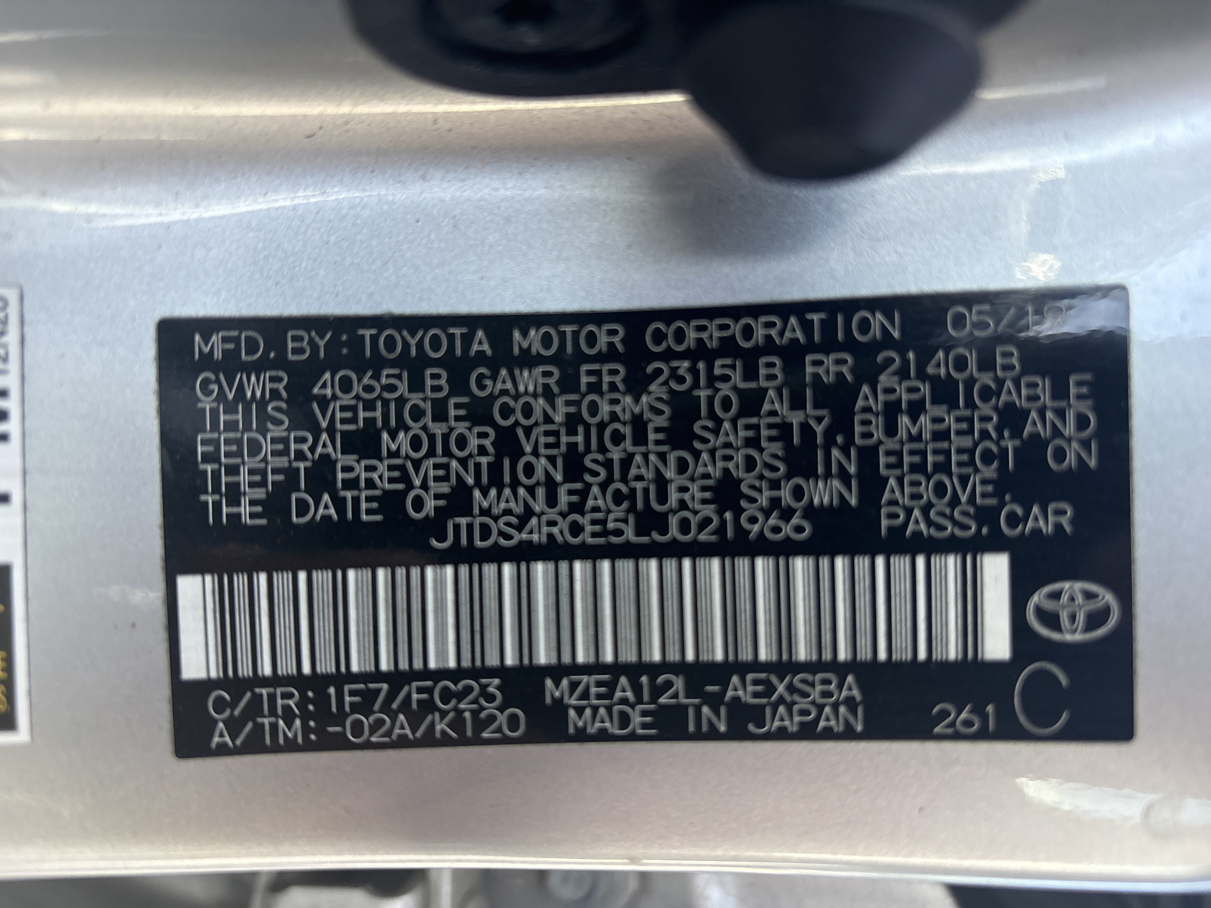 Used 2020 Classic Silver Metallic Toyota SE image 5