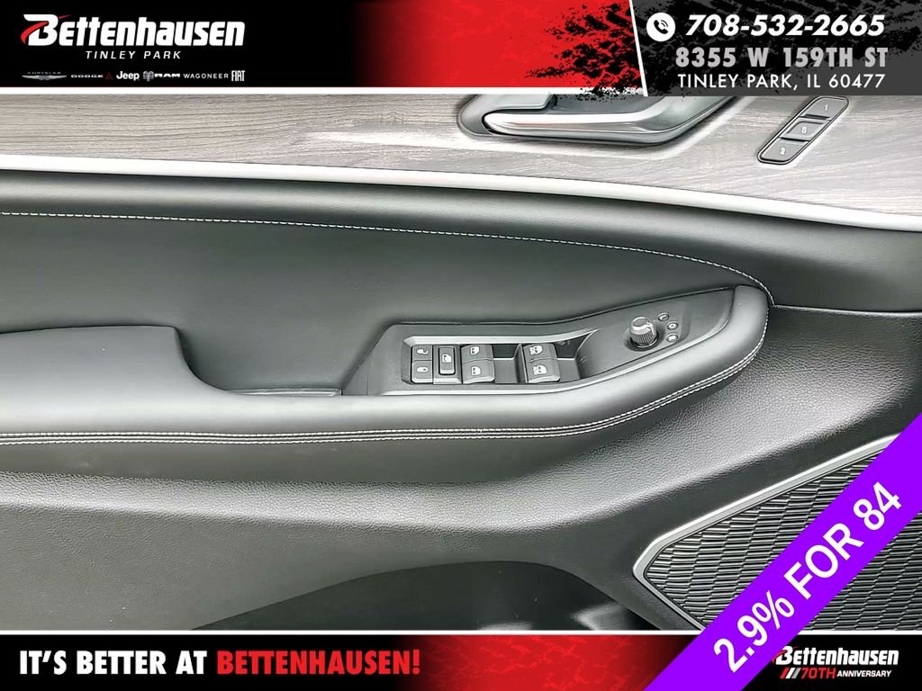 New 2026 Baltic Gray Metallic Clear-Coat Exterior Paint Jeep Limited Reserve image 12