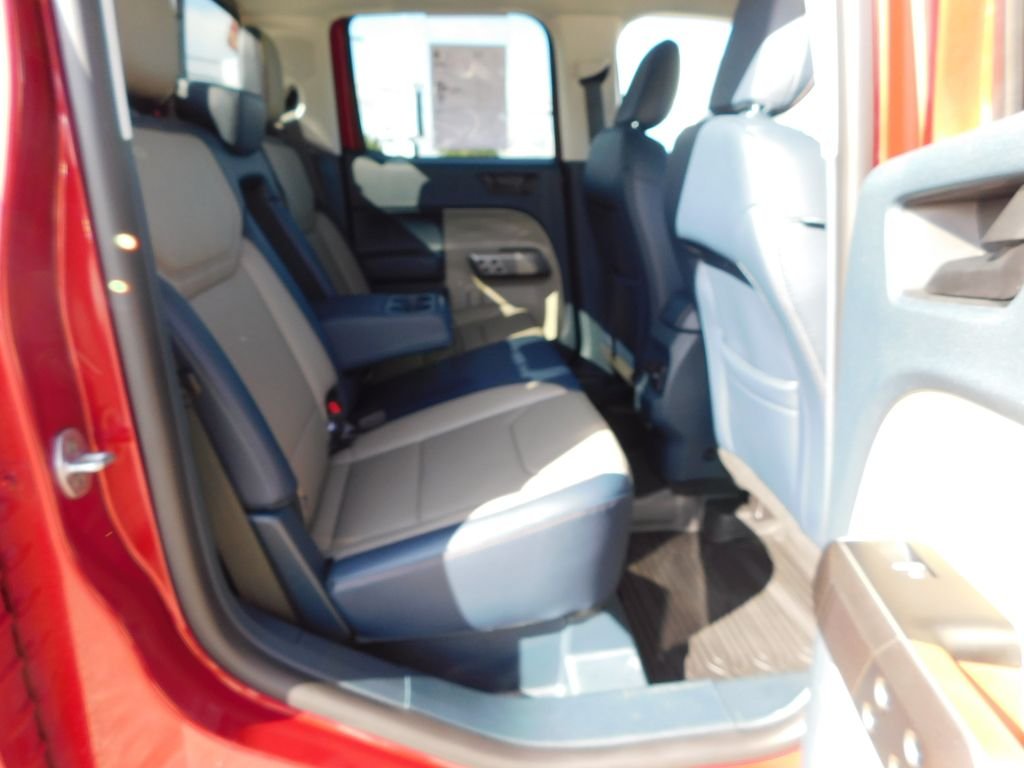 Used 2026 Red Ford Lariat image 26