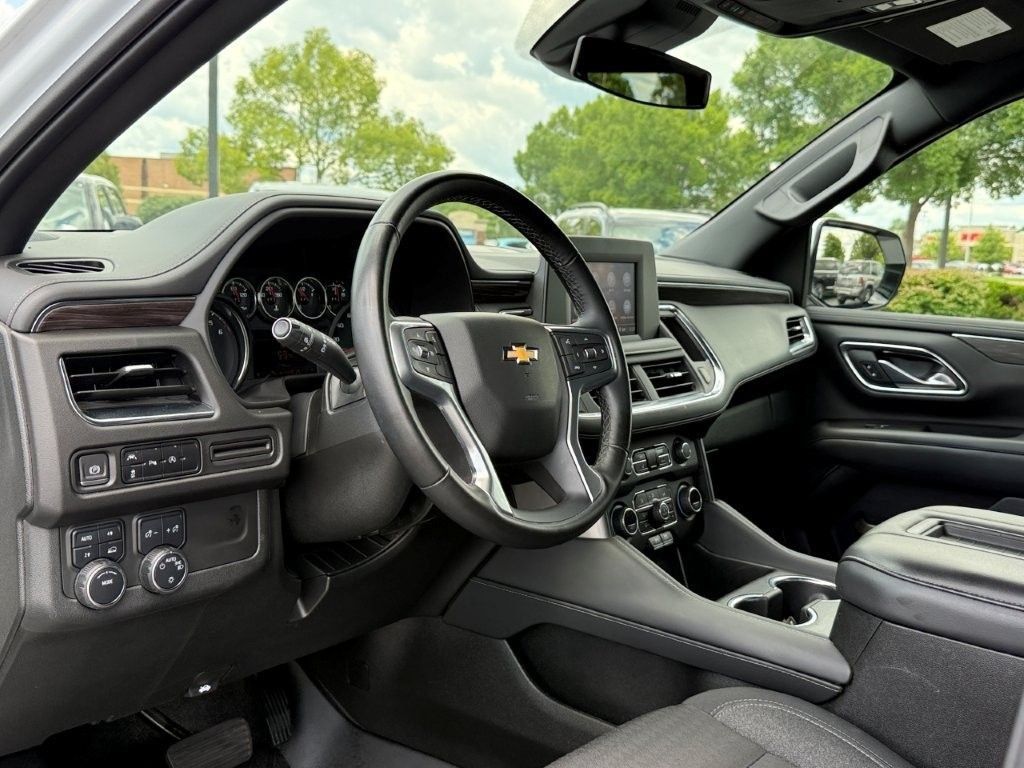 Used 2024 White Chevrolet LS image 10