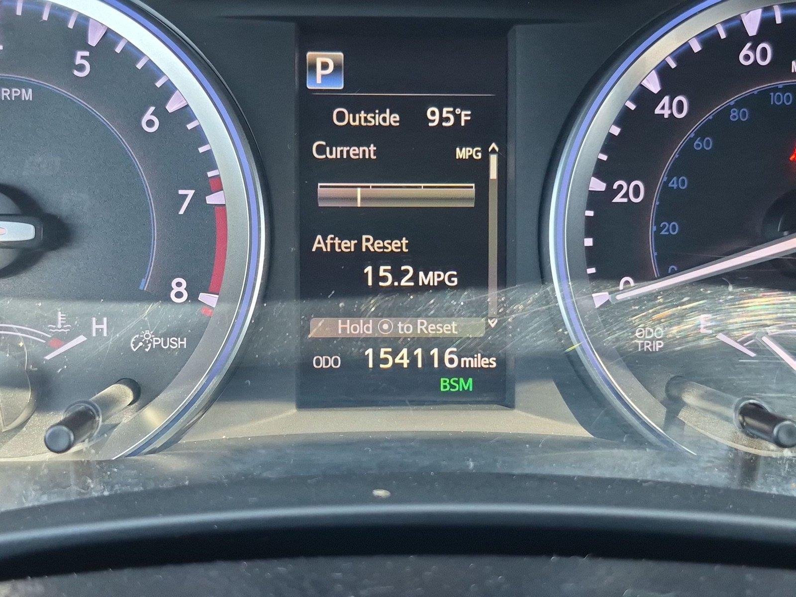 Used 2018 Celestial Silver Metallic Toyota SE image 23