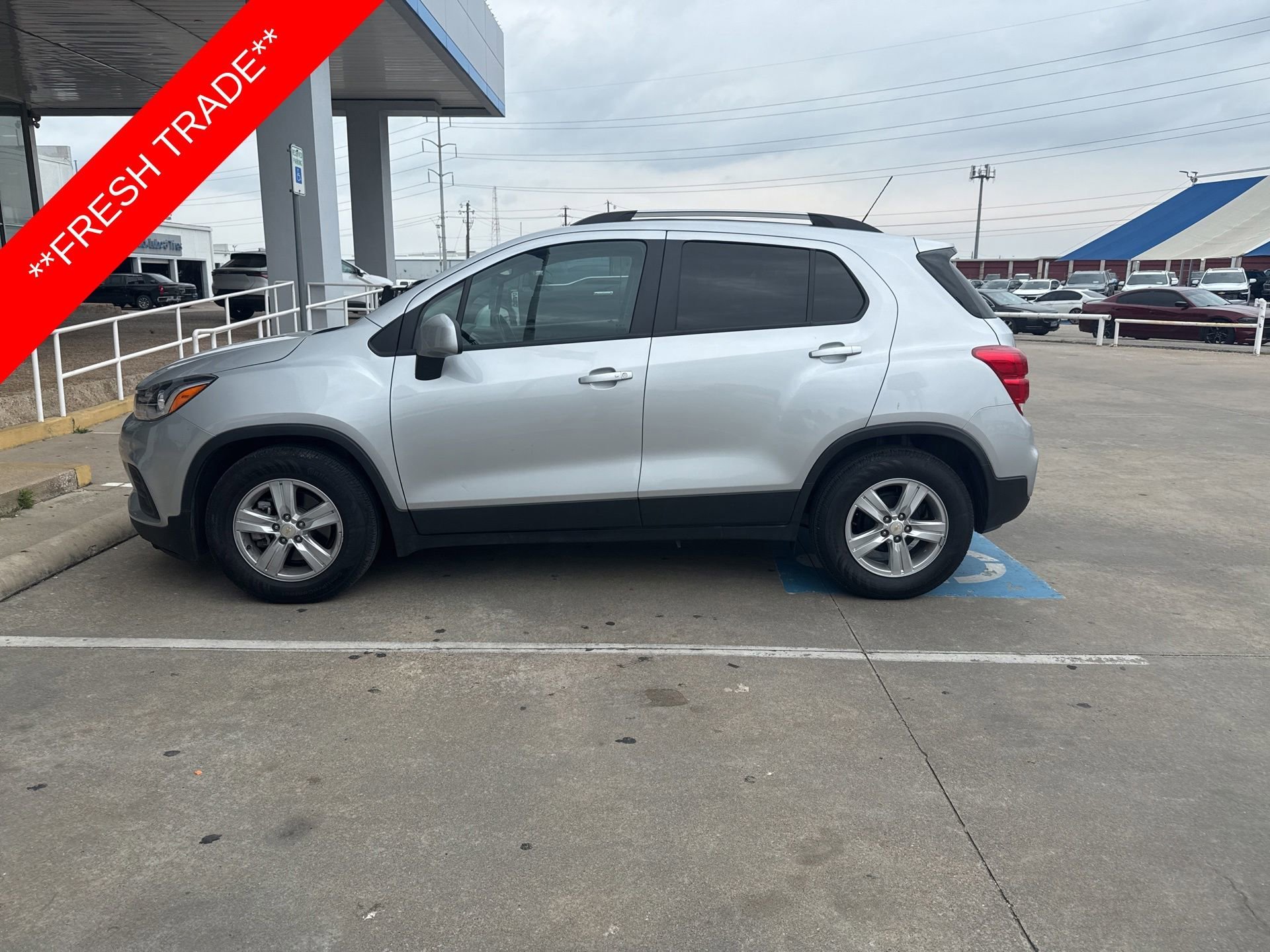 2021 Chevrolet Trax LT's photo