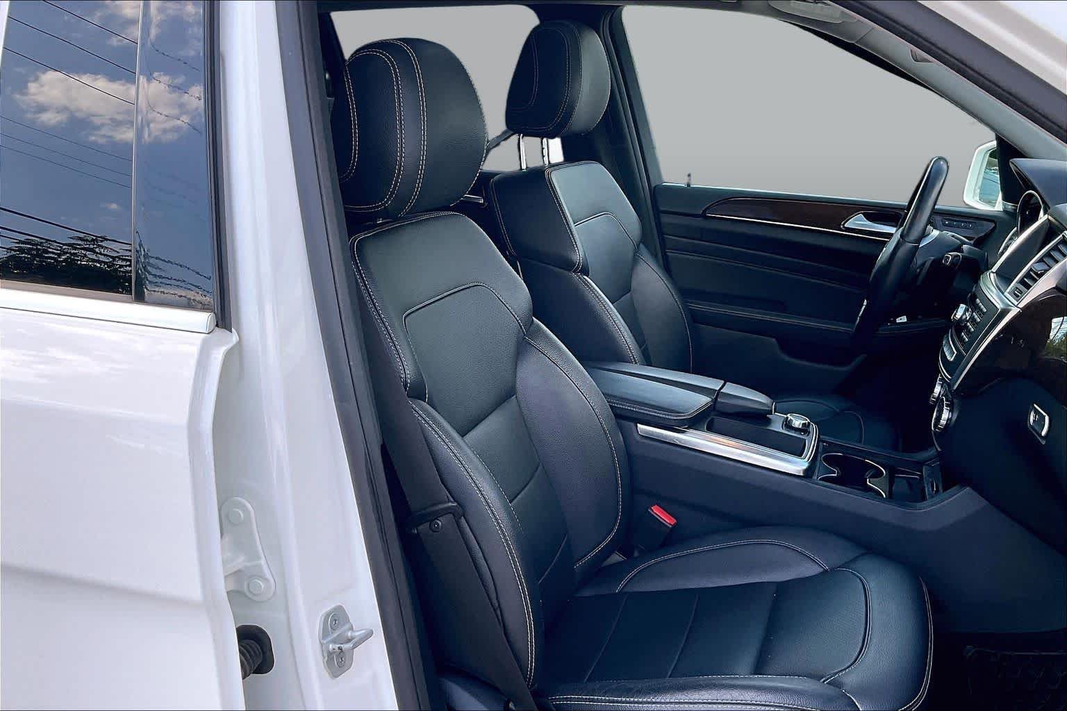 Used 2014 Polar White Mercedes-Benz ML 350 image 9