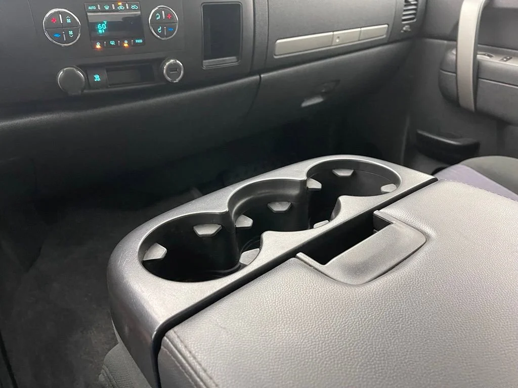 Used 2010 TAUPE GRAY METALLIC Chevrolet LT image 22
