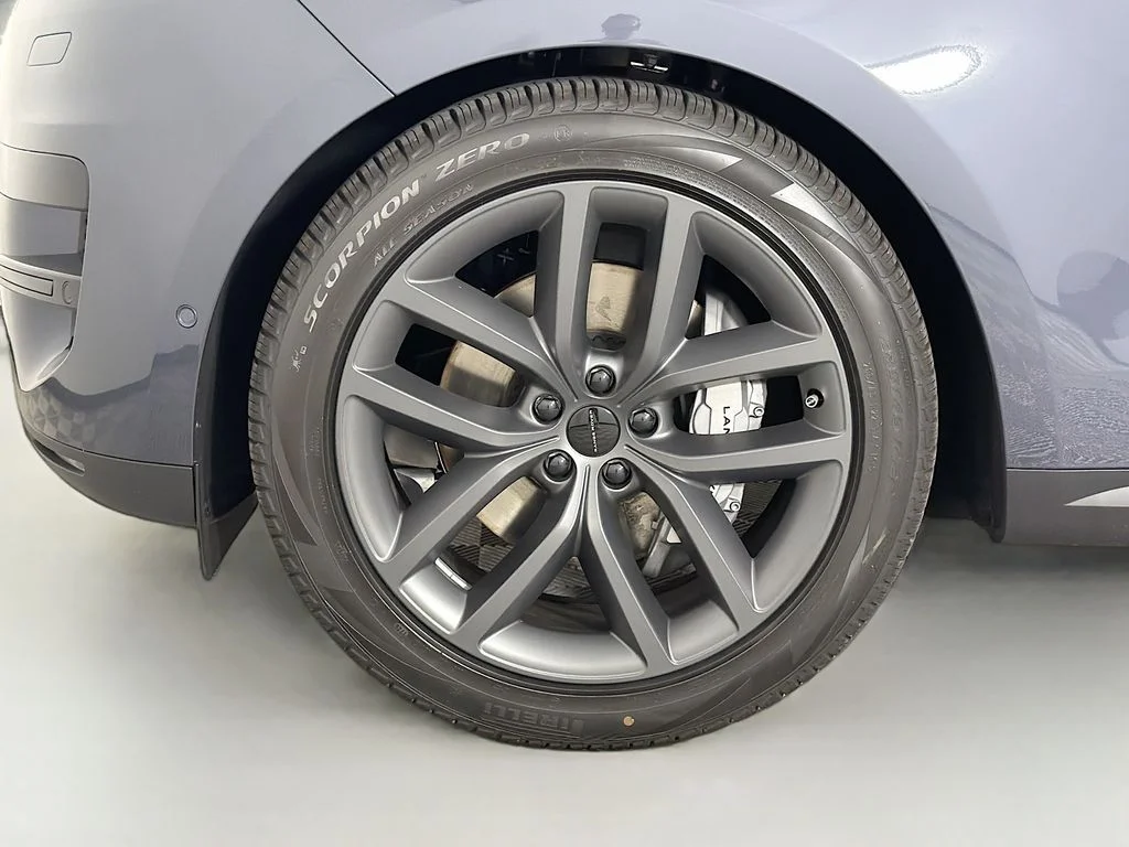 New 2026 Varesine Blue Land Rover SE image 33