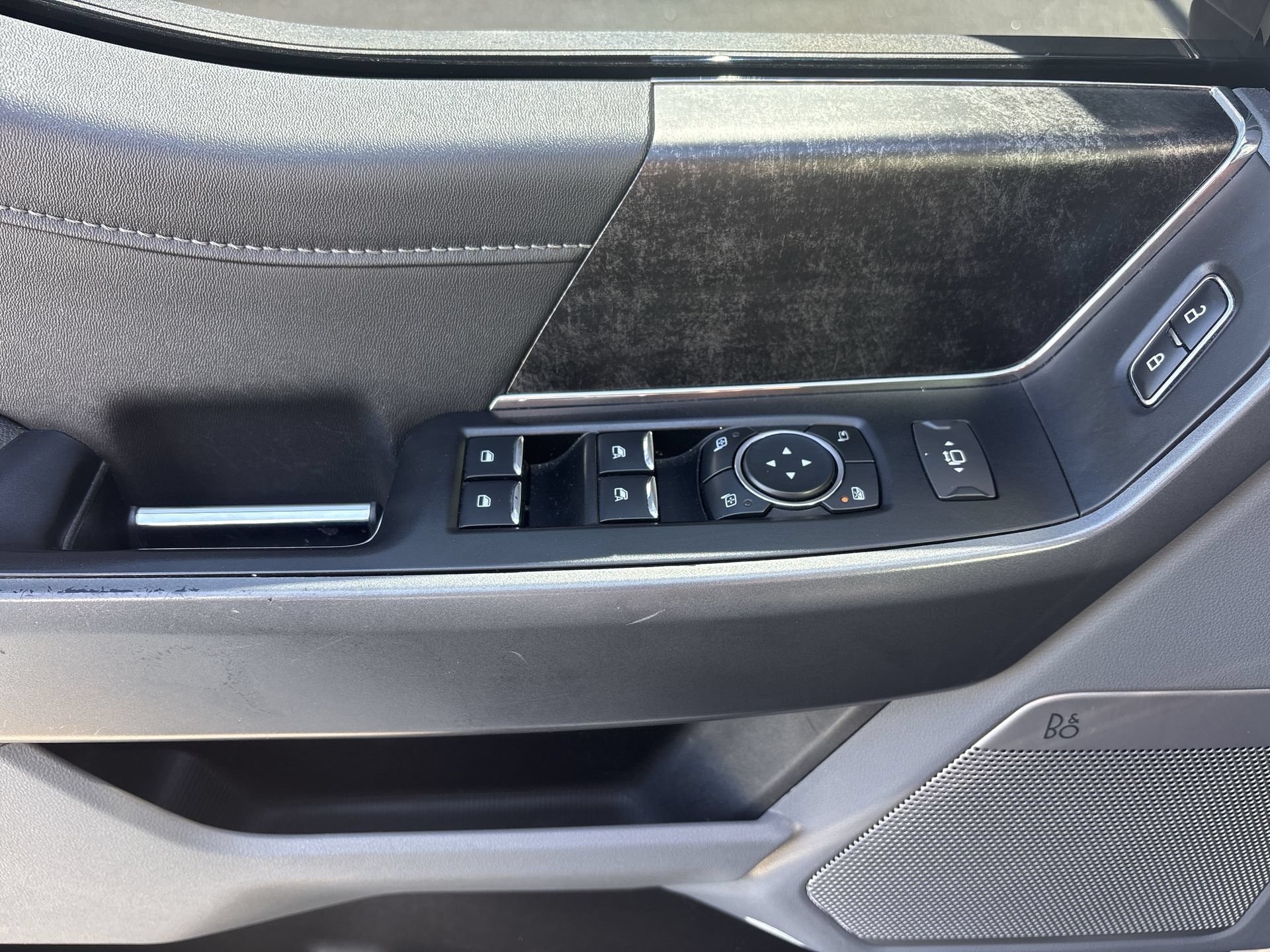 Used 2023 White Ford XLT image 14
