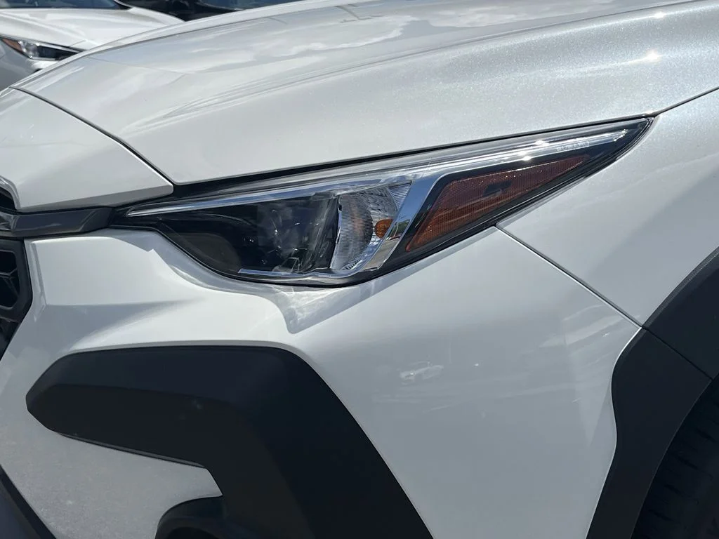 New 2026 CRYSTAL WHITE PEARL Subaru Premium image 7