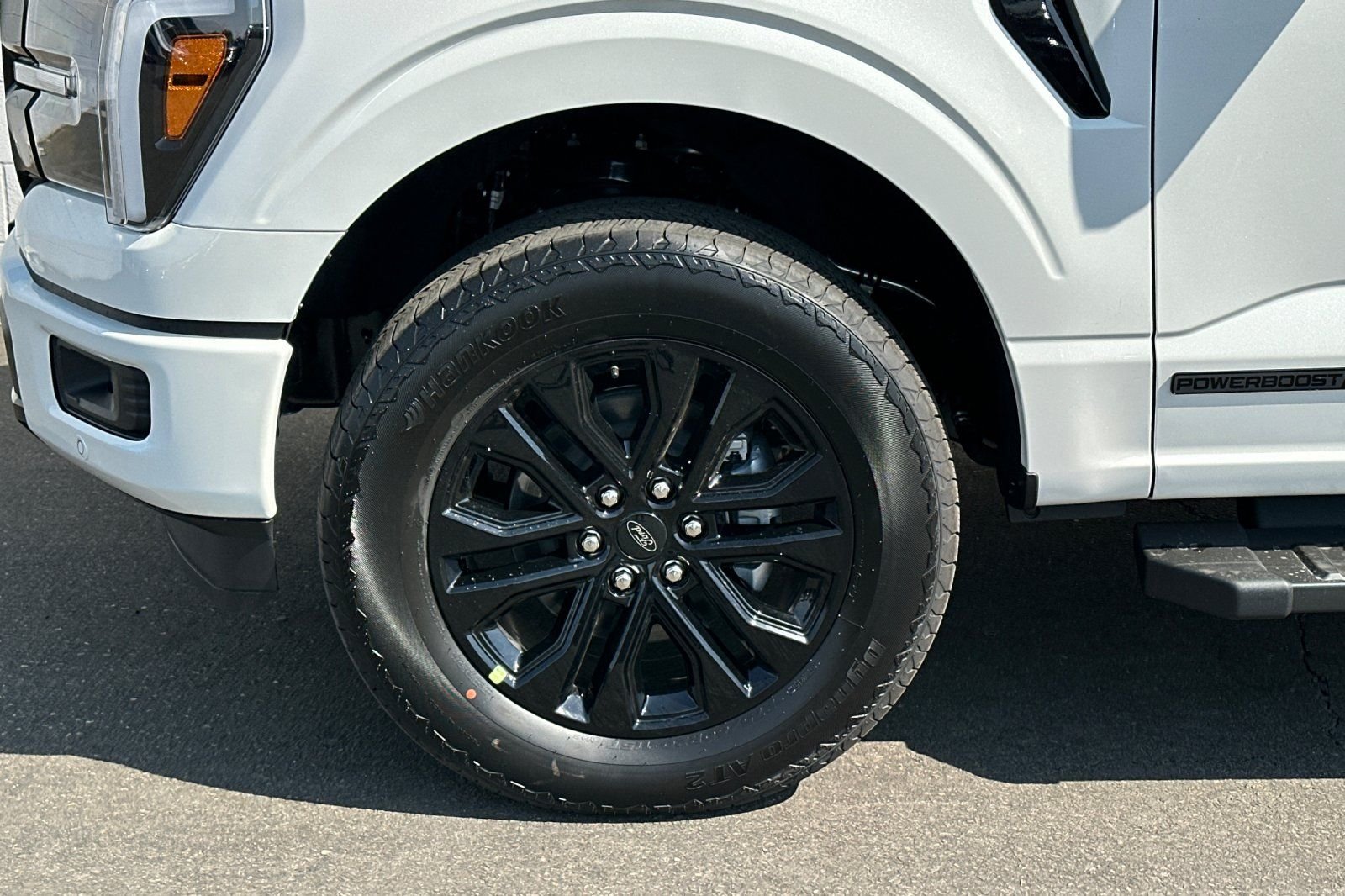 New 2026 White Ford Lariat image 24