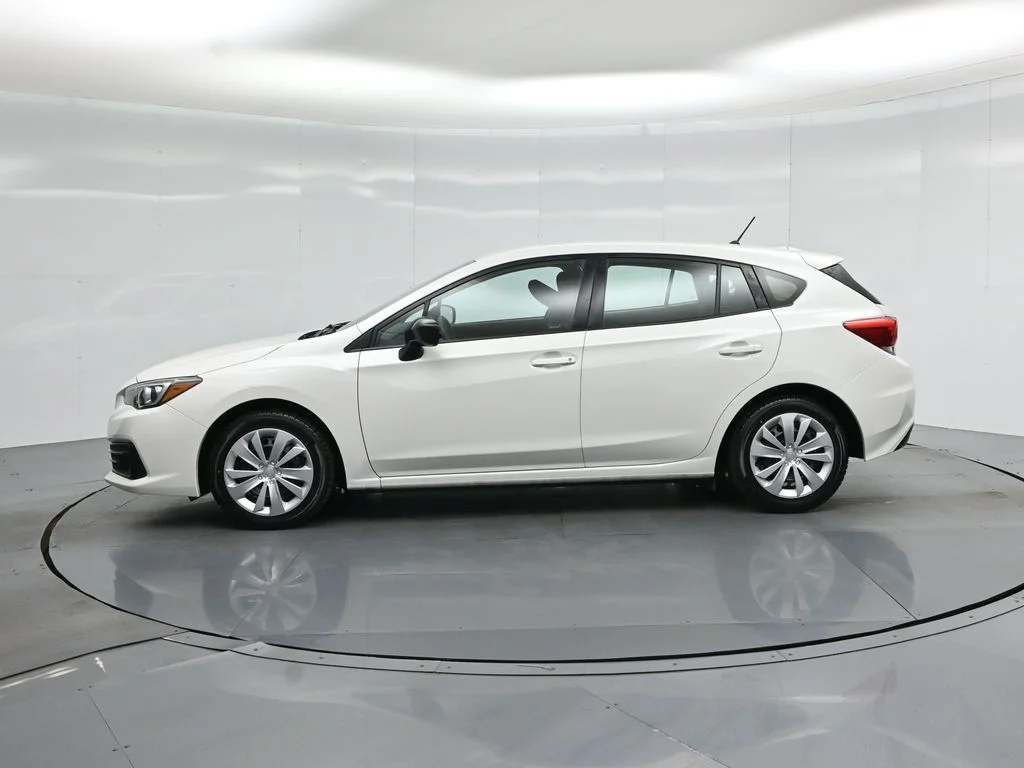 Used 2021 White Subaru Base image 21