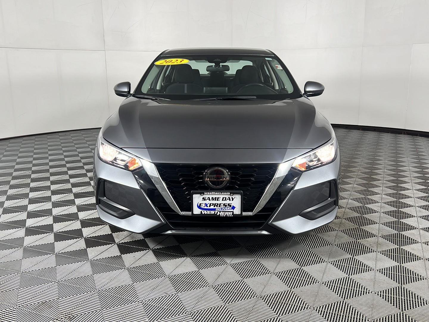 Used 2023 Gun Metallic Nissan SV image 22