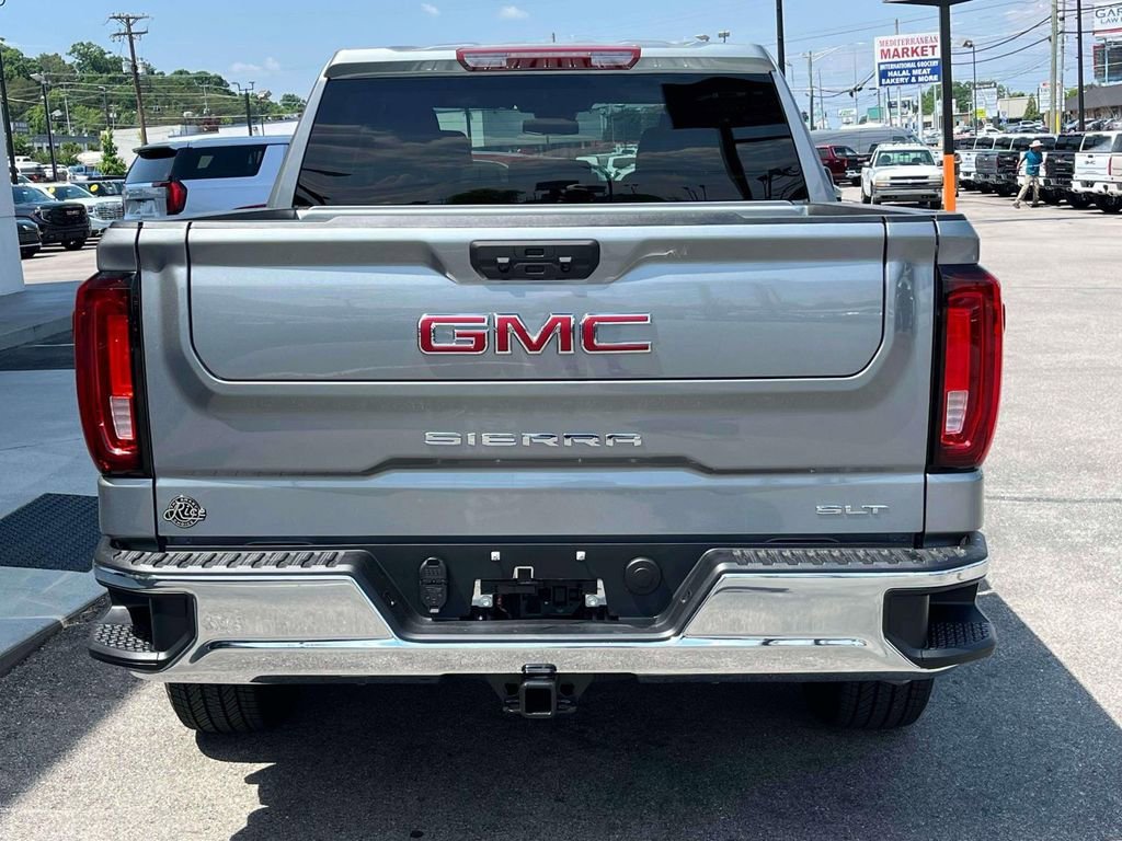 New 2026 Sterling Metallic GMC SLT image 4