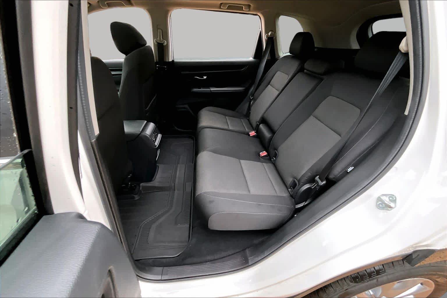 Used 2026 Platinum White Pearl Honda EX image 20