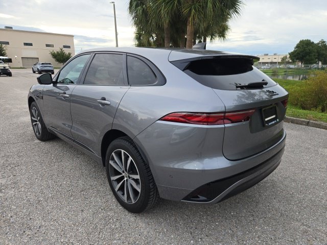 Used 2026 Eiger Grey Metallic Jaguar R-Dynamic S image 3