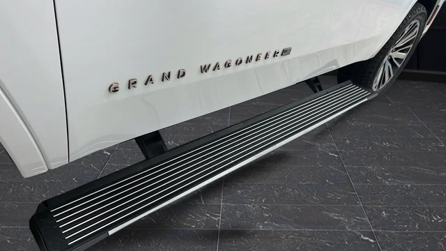 Used 2022 Bright White Clearcoat Jeep Series III image 48
