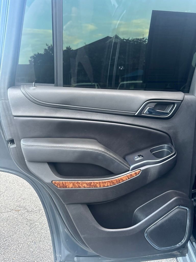 Used 2019 Gray Chevrolet Premier image 28