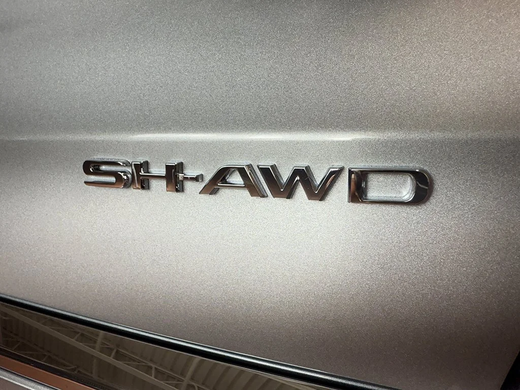 New 2026 Solar Silver Metallic Acura w/Technology Package image 10