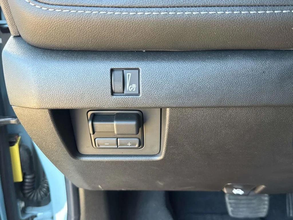 2026 Chevrolet Colorado LT - Photo 34