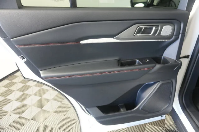 New 2026 Star White Metallic Tri-Coat Ford ST image 29