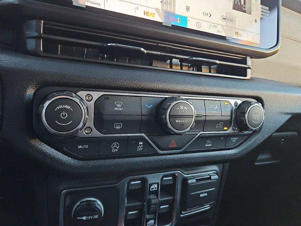 2026 Jeep Wrangler 4-Door Sport - Photo 24