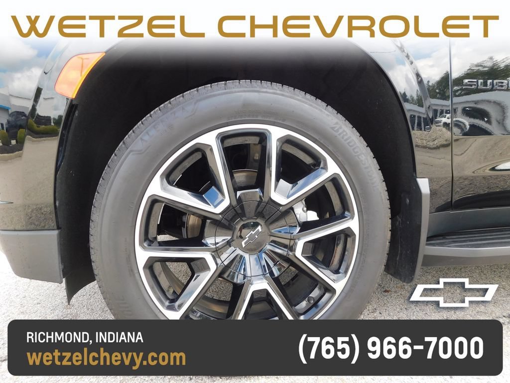 2022 Chevrolet Suburban RST - Photo 10