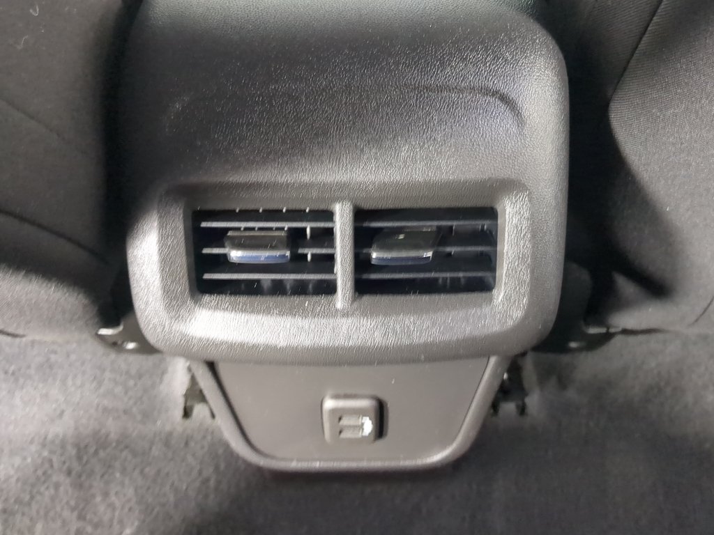 Used 2022 Silver Ice Metallic Chevrolet LT image 24