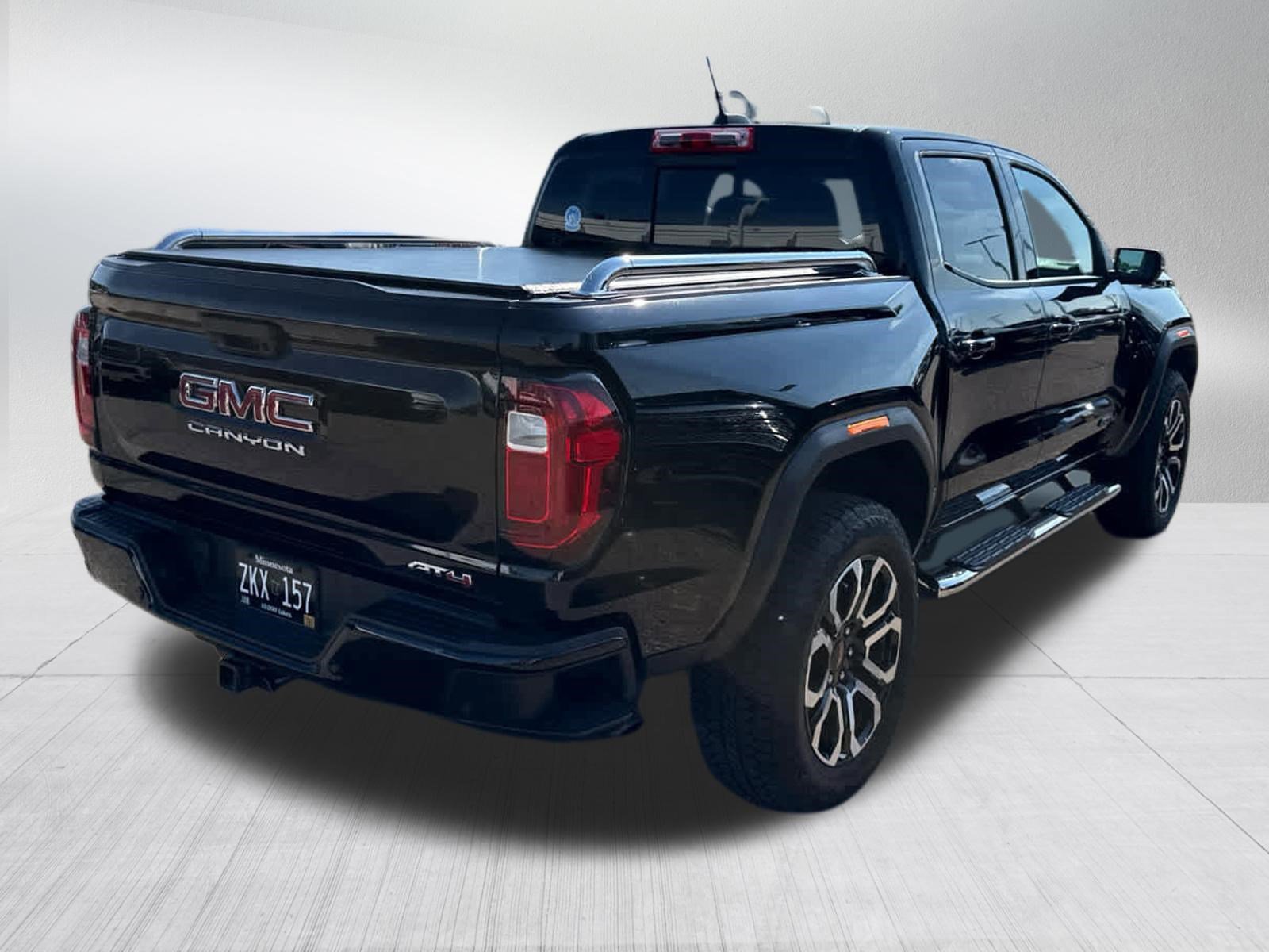 Used 2025 Onyx Black GMC AT4 image 7