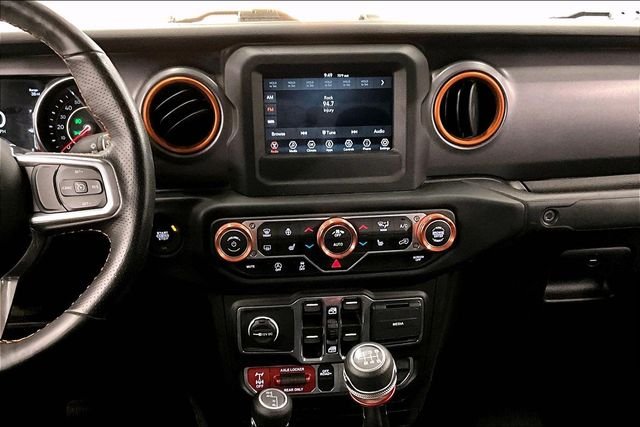 Used 2021 Hydro Blue Pearlcoat Jeep Mojave image 7