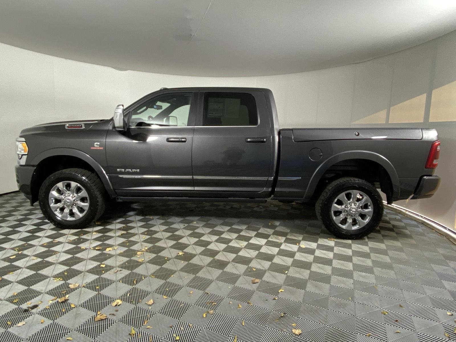 Used 2024 Granite Crystal Metallic Clearcoat Ram Limited image 15
