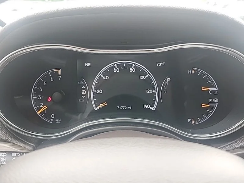 Used 2019 White Jeep Overland image 12