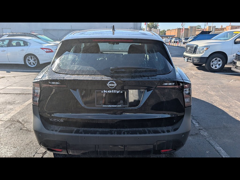 Used 2026 Super Black Nissan S image 7