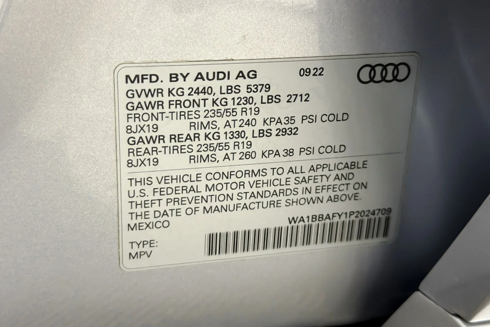 Used 2023 Florett Silver Metallic Audi Premium Plus 40 TFSI quattro image 27