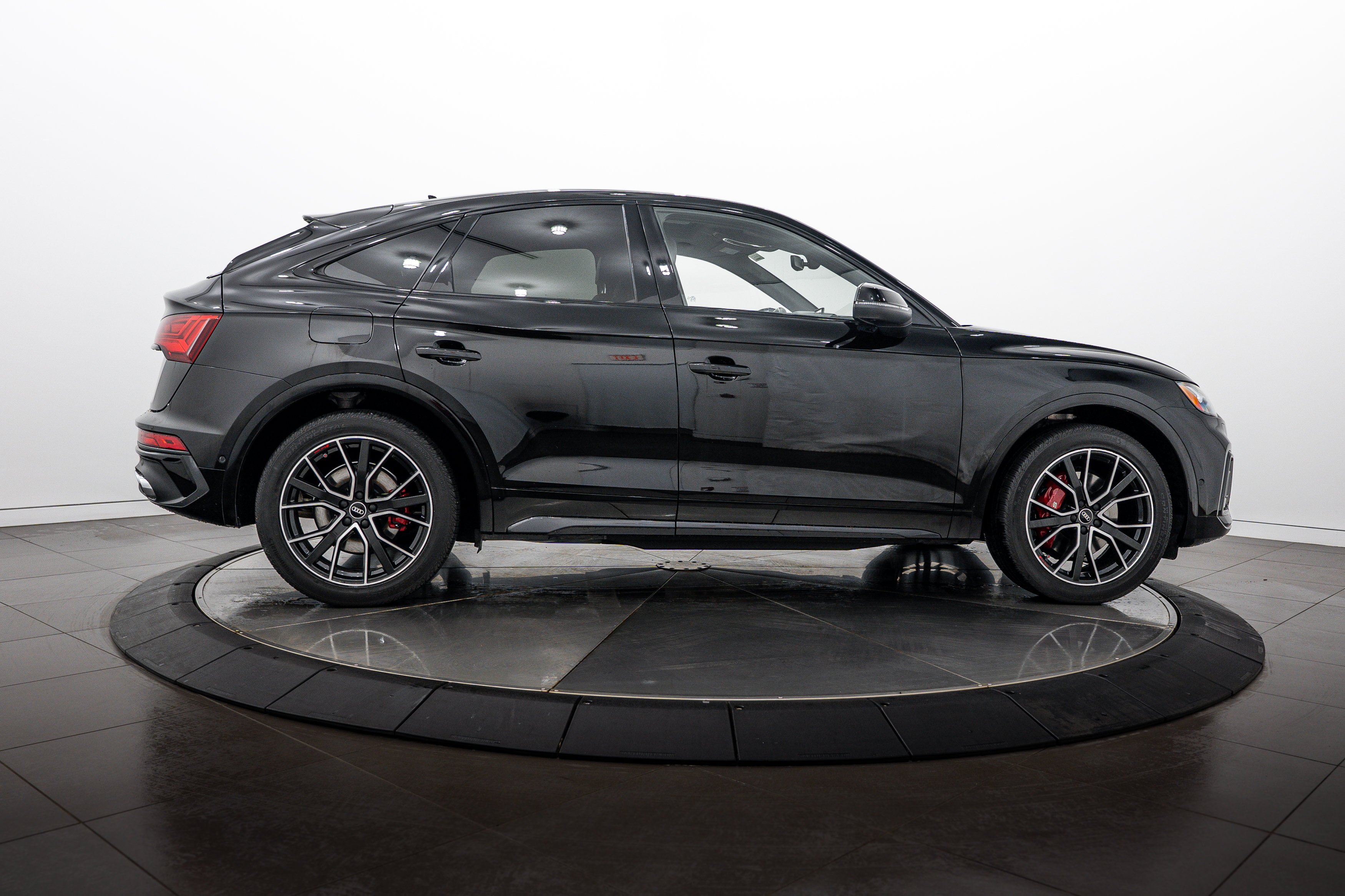 Used 2021 Mythos Black Metallic Audi Prestige image 3