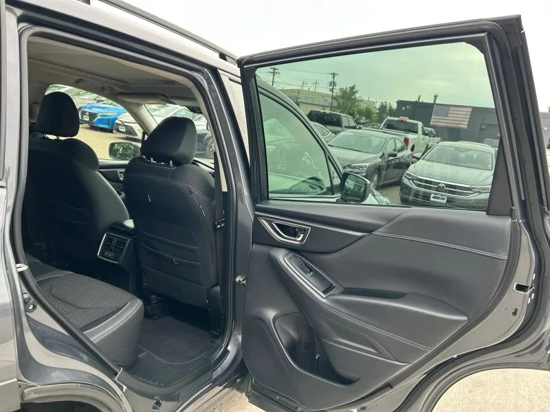 Used 2022 Gray Subaru Premium Sport Utility 4D image 25