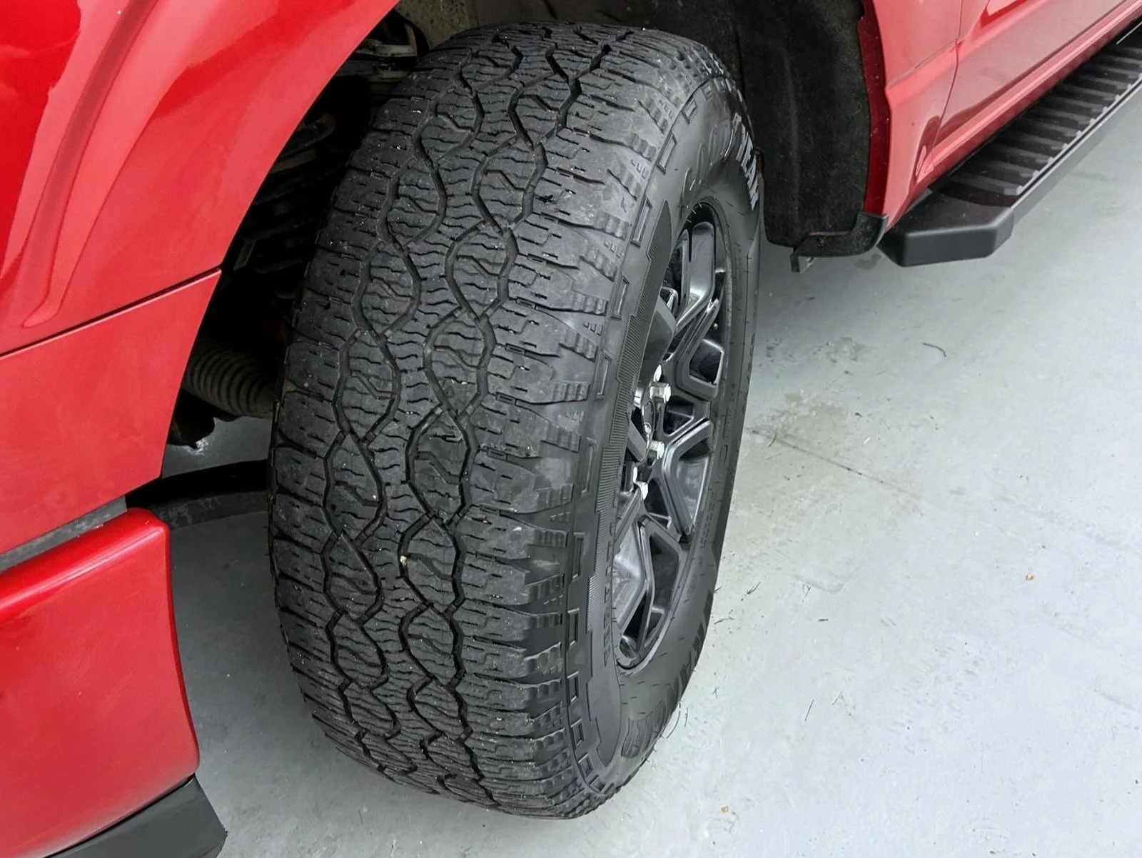 Used 2024 Red Ford XLT image 24
