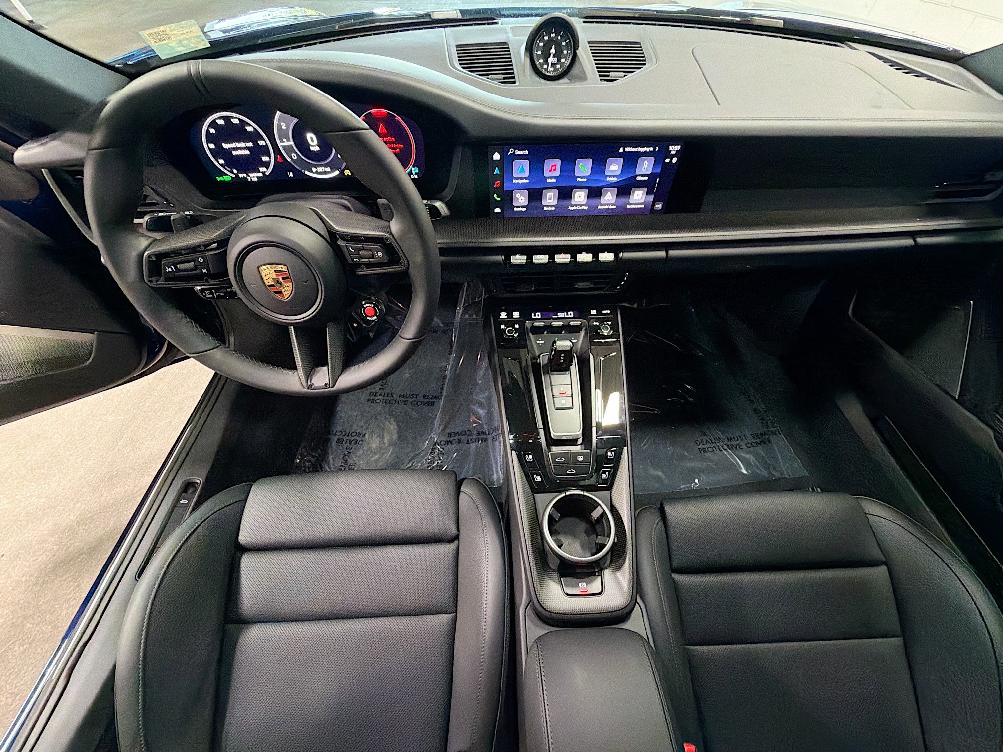 New 2026 Gentian Blue Metallic Porsche Carrera 4S image 15