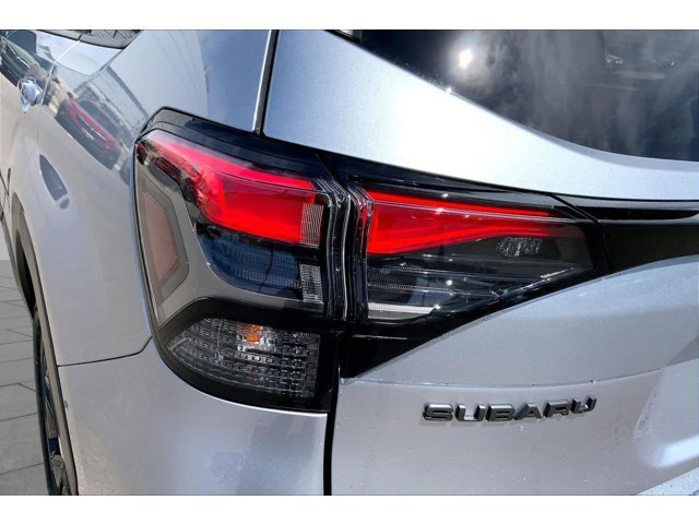 New 2026 ICE SILVER METALLIC Subaru Limited Hybrid image 14