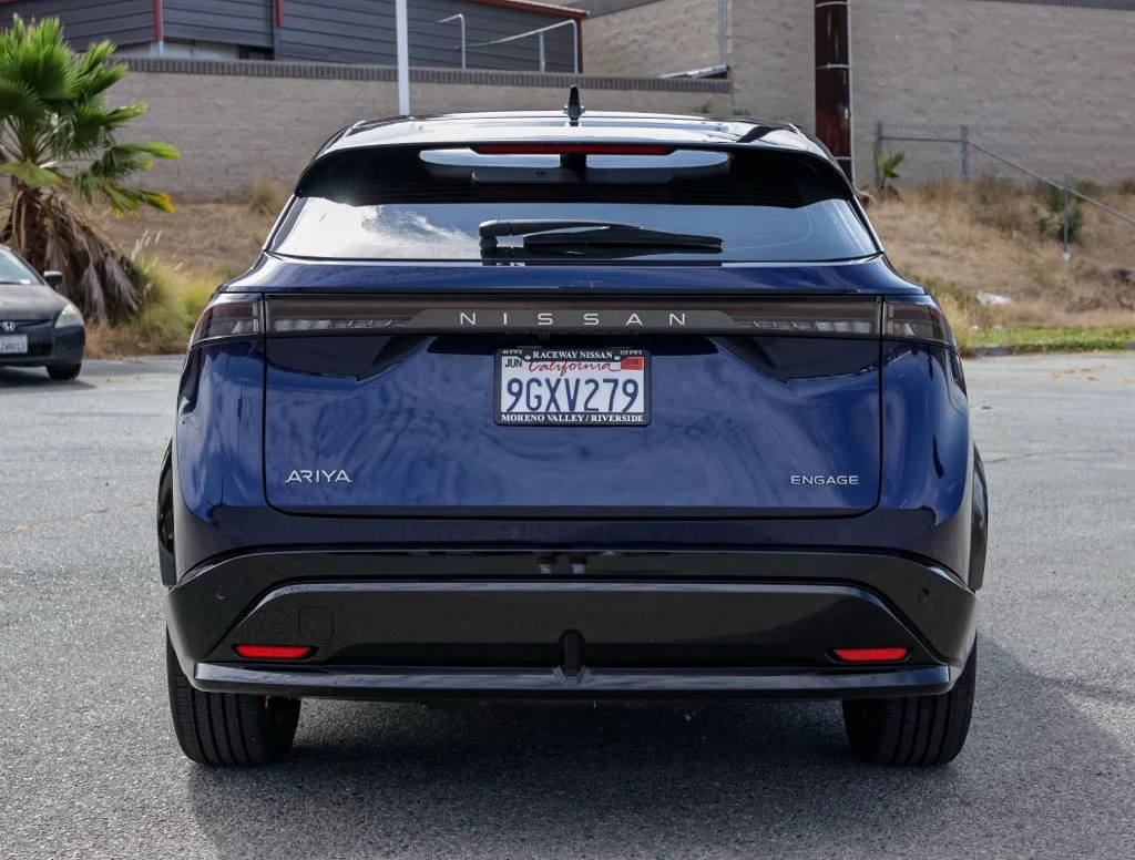 Used 2023 Blue Nissan ENGAGE image 4