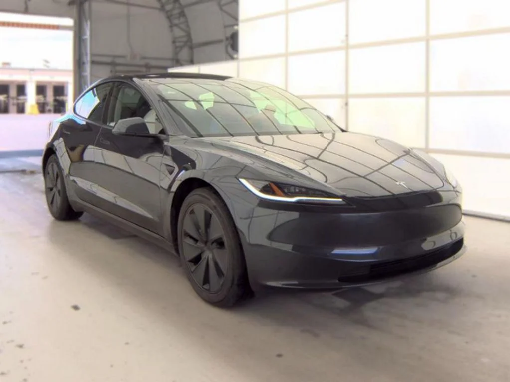 Used 2025 Gray Tesla Long Range image 4